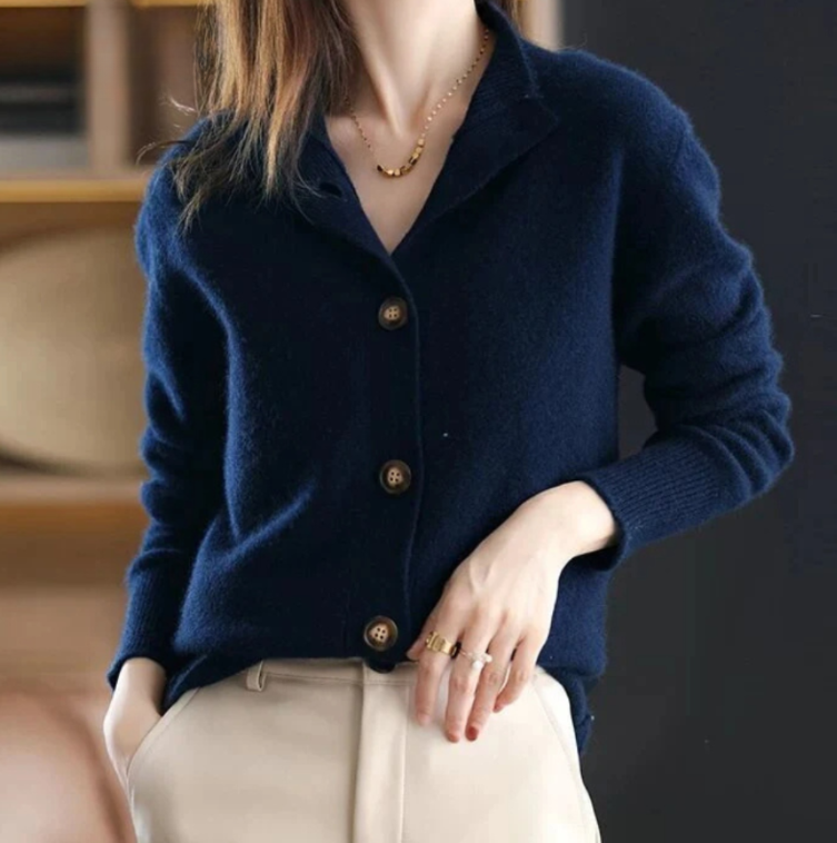 Danielle - Cardigan classico con bottoni per un look elegante