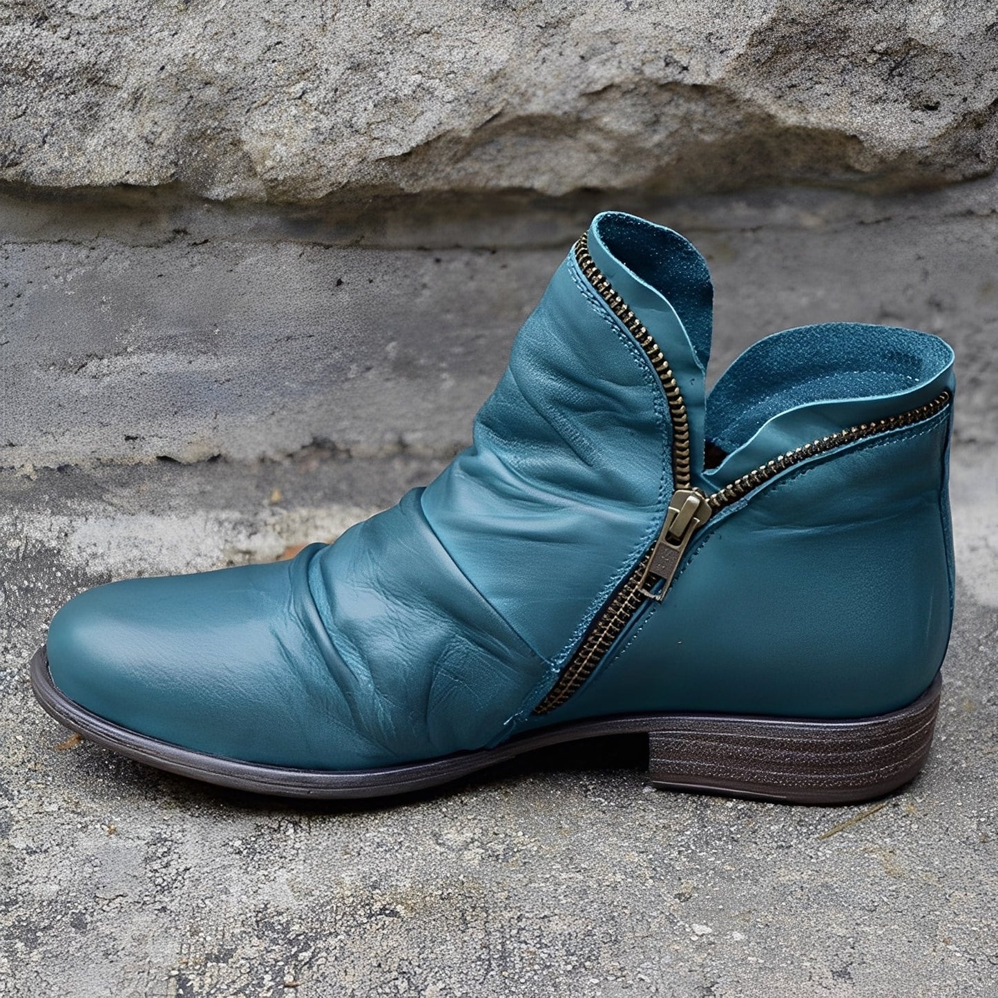 Veronica - Stivali in pelle alla moda con zip per donne
