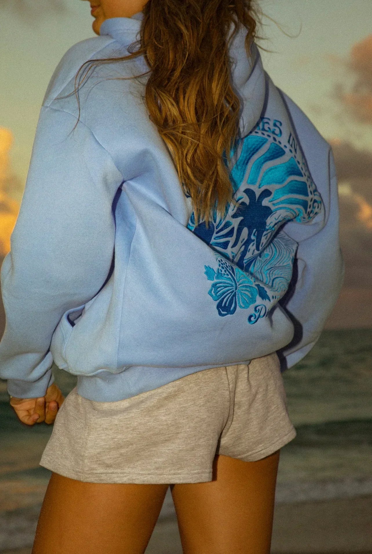 Mira – Felpa Oversize Tropicale