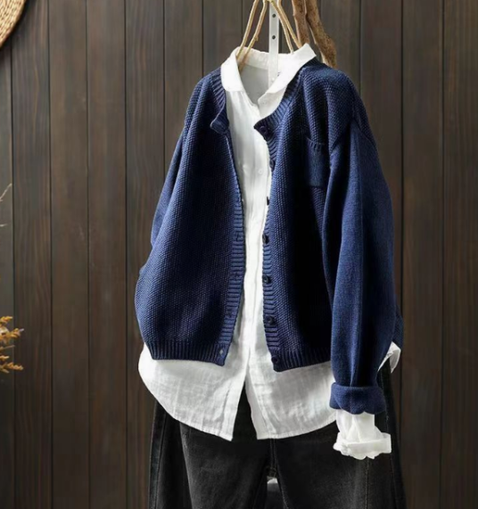 Isabelle - Maglione Button-Up Raffinato