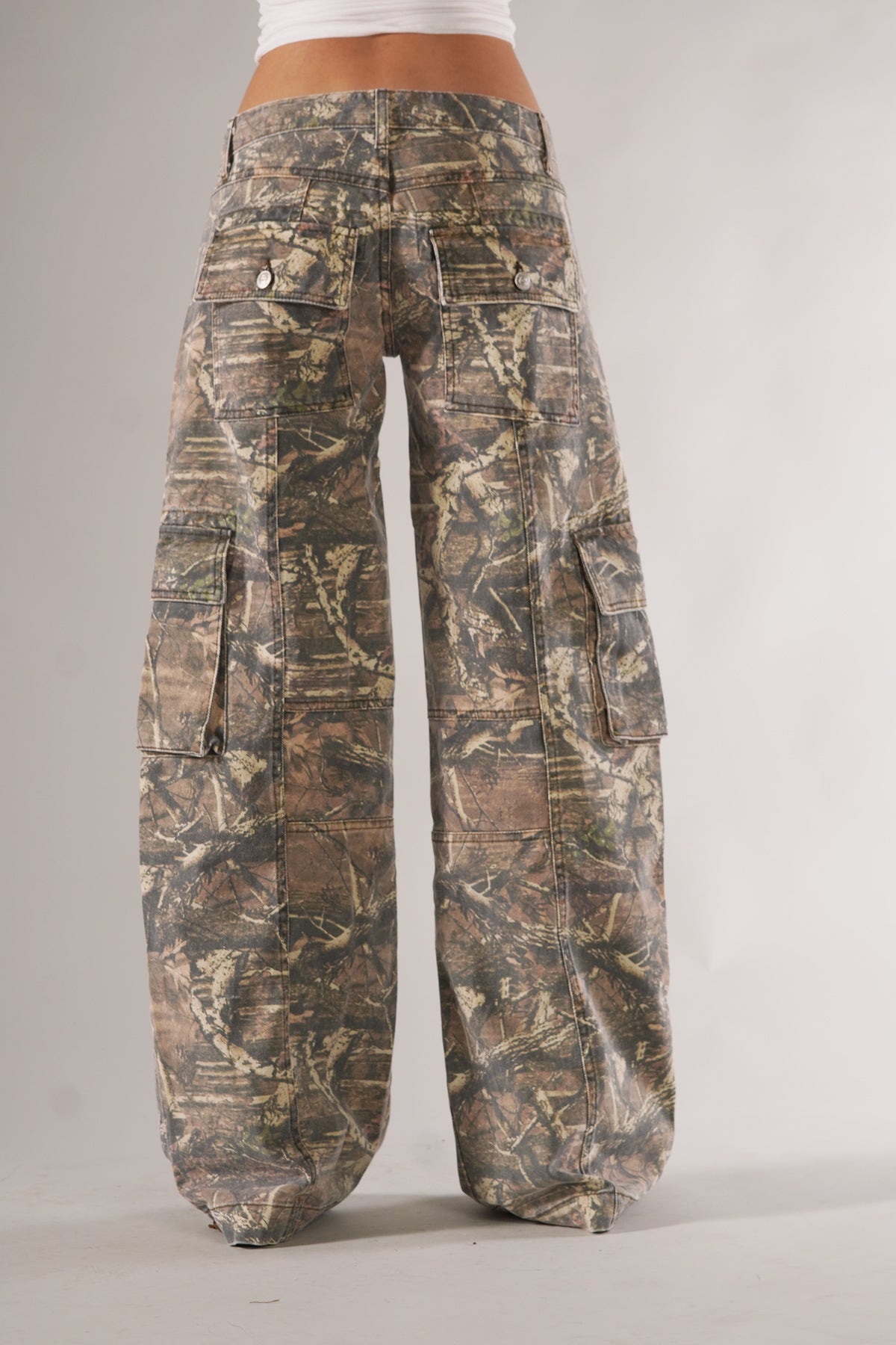 Odette – Pantaloni cargo unisex mimetici