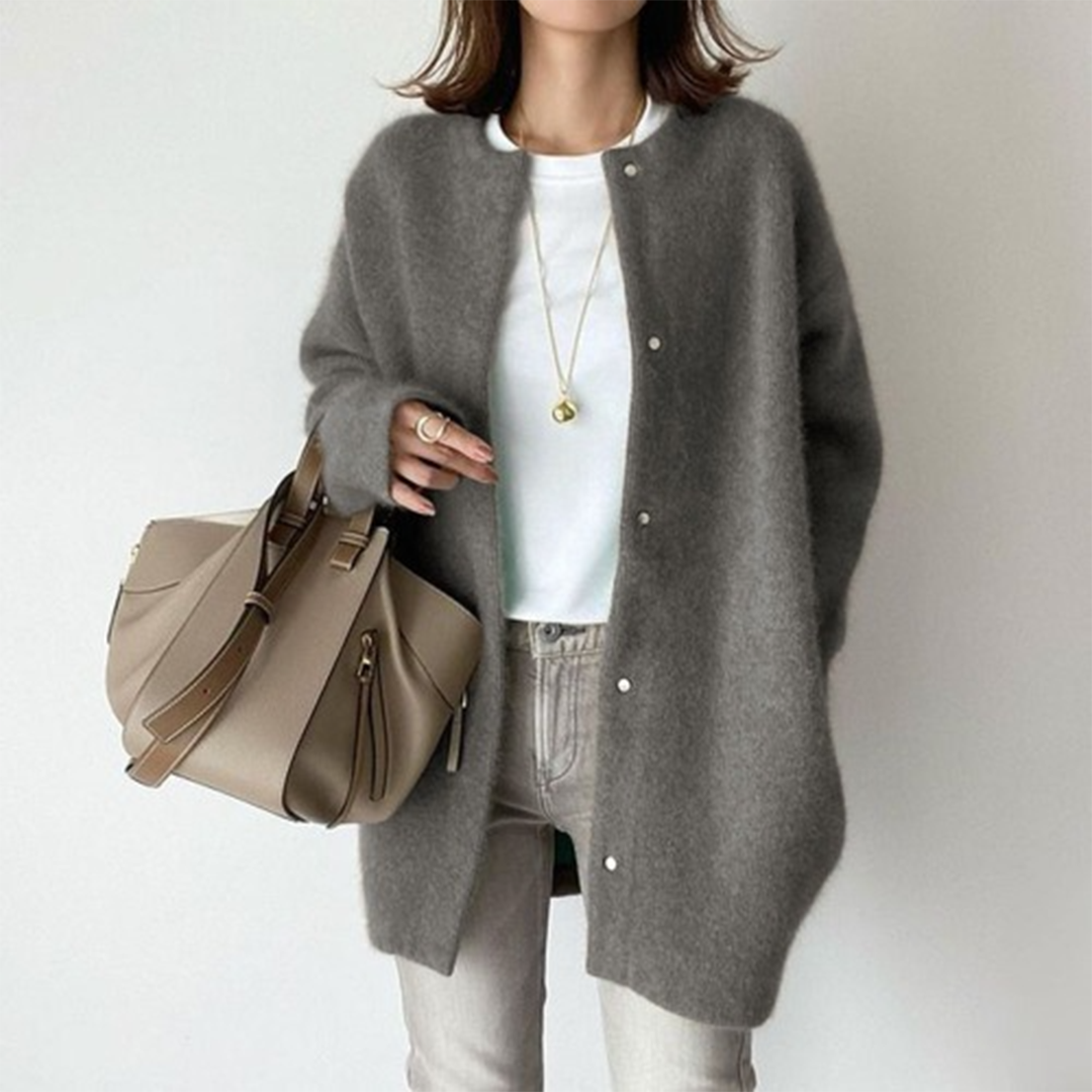 Aeryn – Cardigan Leggero per una Fiducia Senza Sforzo