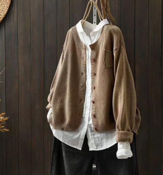 Isabelle - Maglione Button-Up Raffinato
