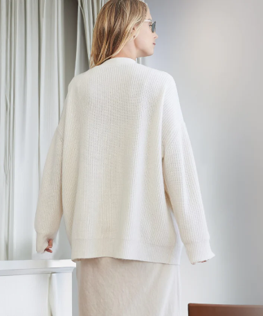 Amber - Cardigan Relaxato in Cashmere Embrace