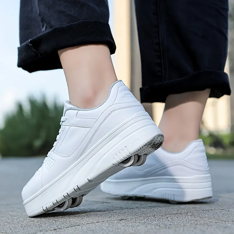 Mikee - Comodi Pattini Sneaker Cool