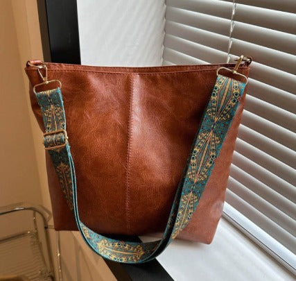 Isla – Borsa a Tracolla Minimalista Moderna