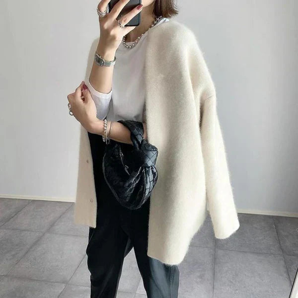 Aeryn – Cardigan Leggero per una Fiducia Senza Sforzo