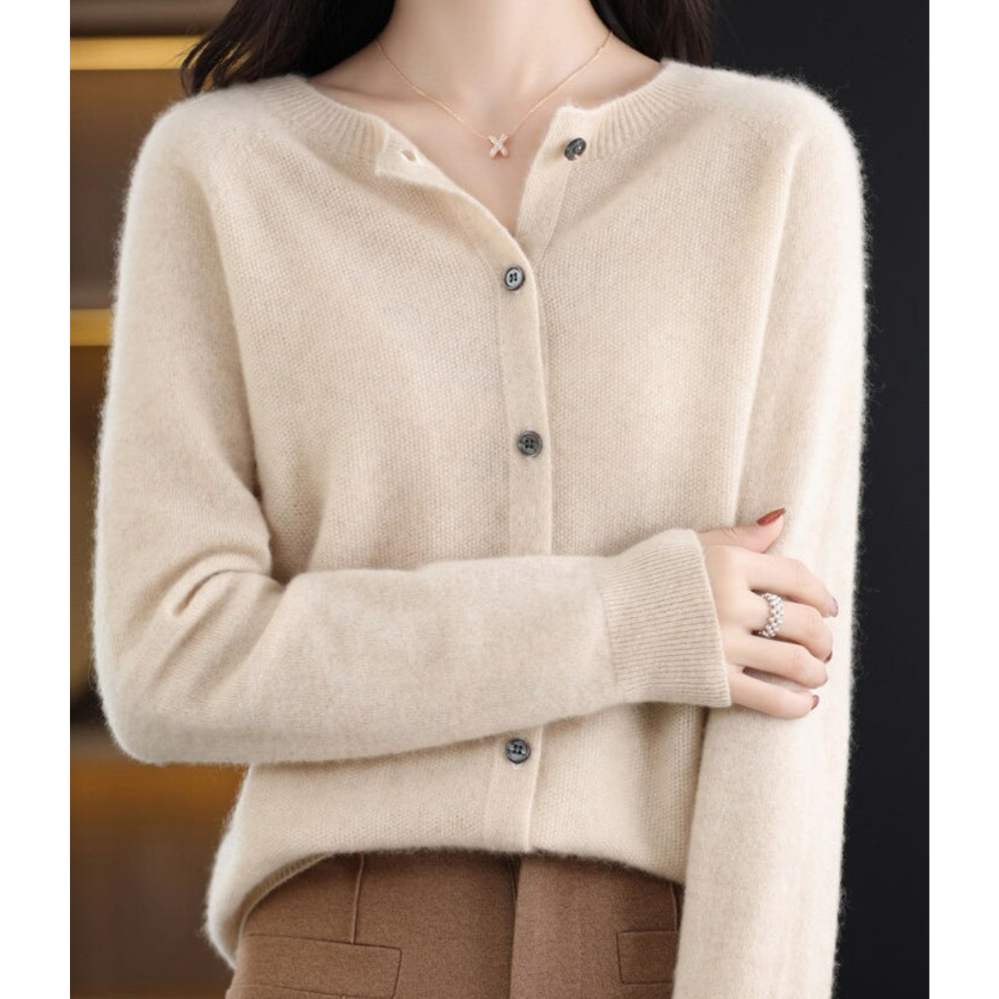 Kyla - Cardigan in Merino di Lusso e Comfort