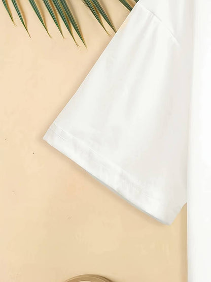 Nora – T-shirt Minimalista dal Design Moderno