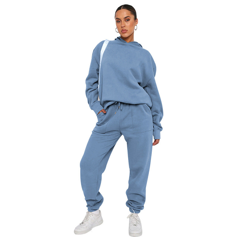 Minerva - Completo casual con cappuccio per donne