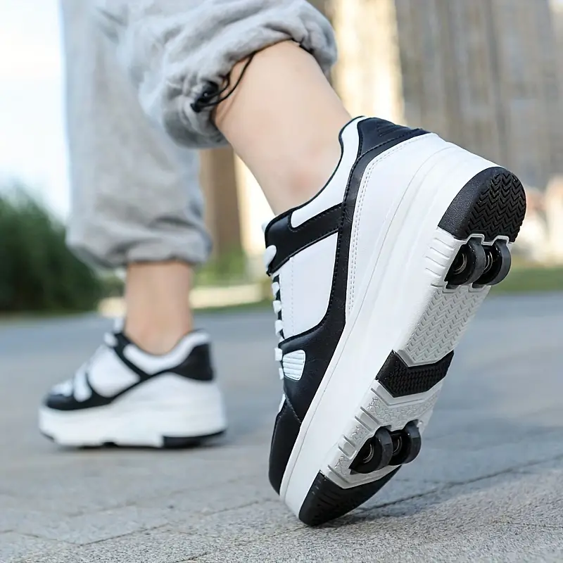 Mikee - Comodi Pattini Sneaker Cool