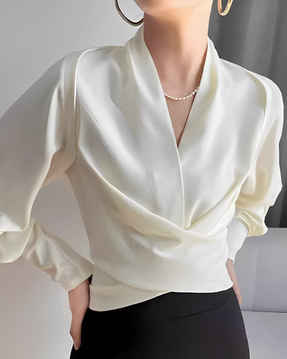 Annora - Raffinata camicia di raso a maniche lunghe per donne