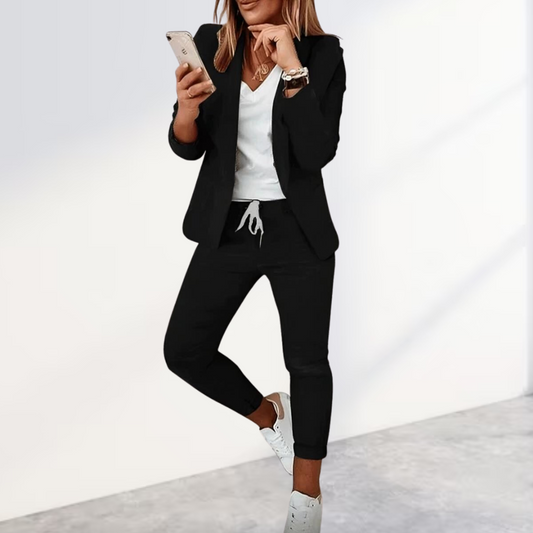 Amélie – Elegante Blazer e Pantaloni Abbinati