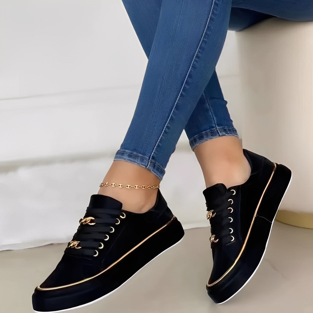Deziree - Scarpe eleganti con plateau e catene per donne