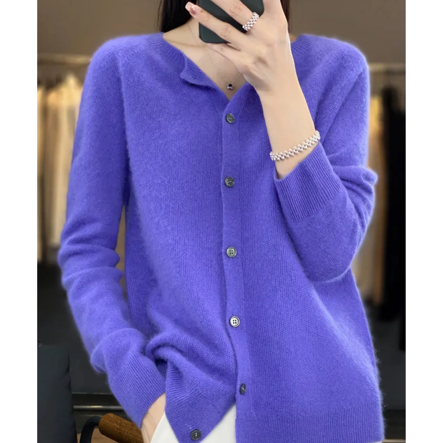Kyla - Cardigan in Merino di Lusso e Comfort