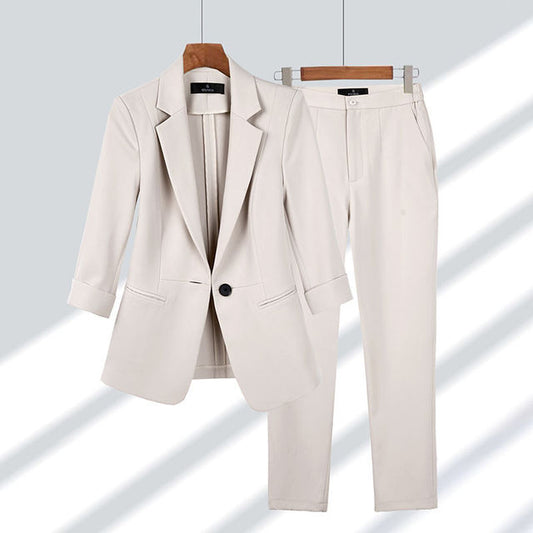 Kira - Combinazione Blazer e Pantaloni Classica e Moderna