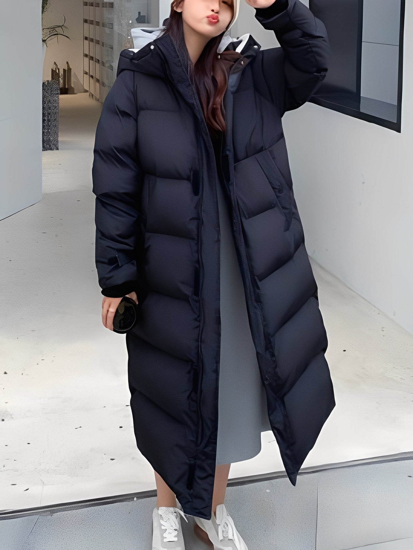 Hazel - Moderna giacca lunga con cappuccio per donne