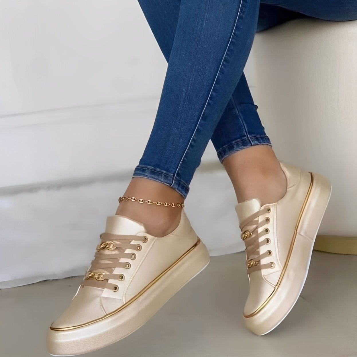 Deziree - Scarpe eleganti con plateau e catene per donne