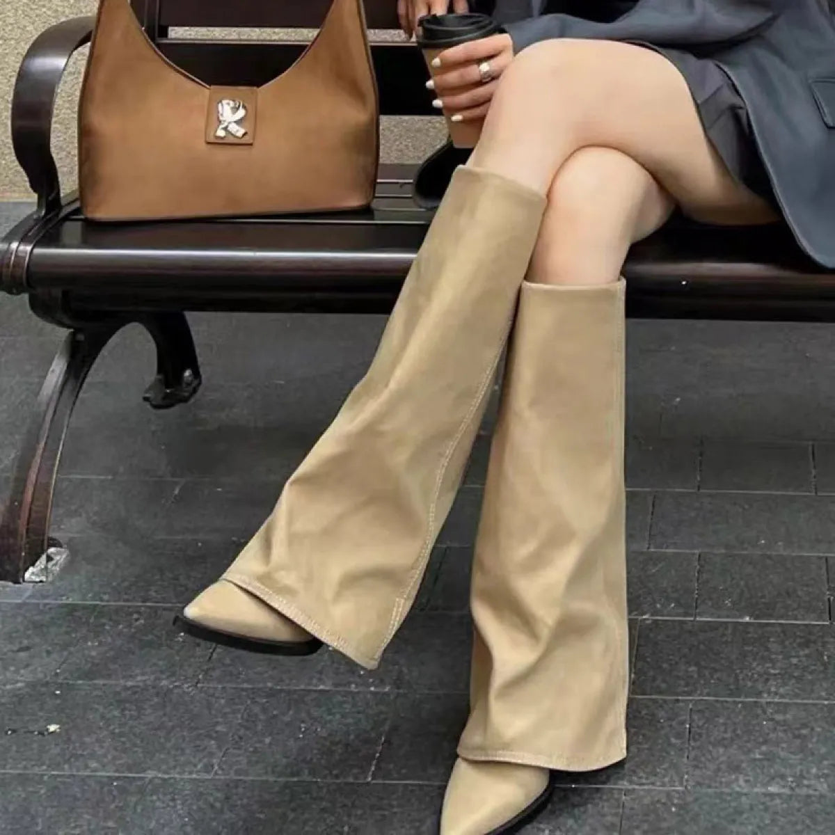 Velora - Stivali Eleganti con Tacco Larghetto