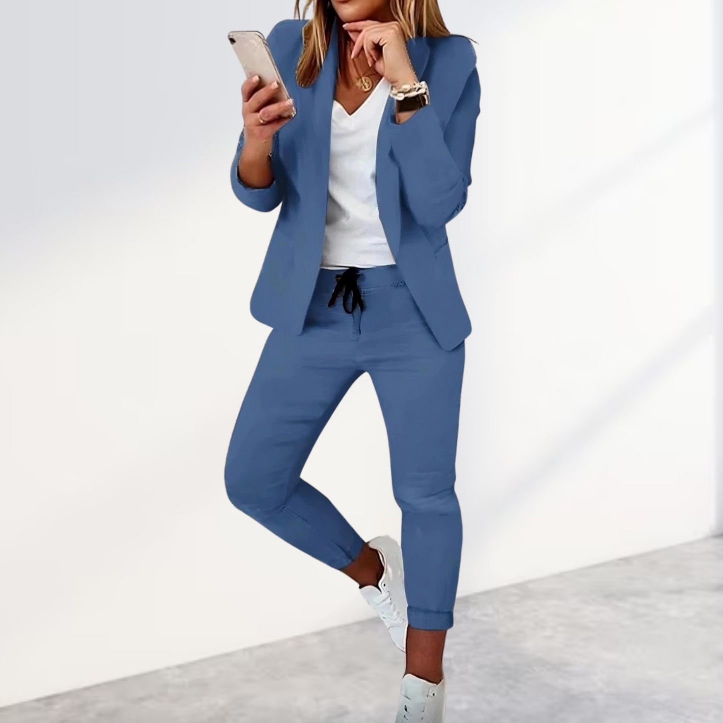 Amélie – Elegante Blazer e Pantaloni Abbinati