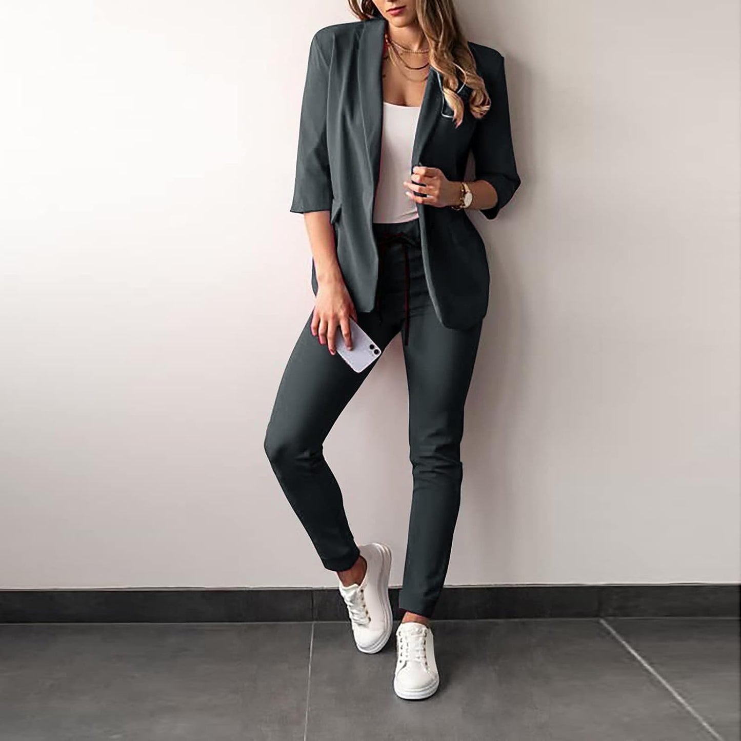 Farrah - Completo Blazer e Pantaloni dallo Stile Elegante e Senza Sforzo