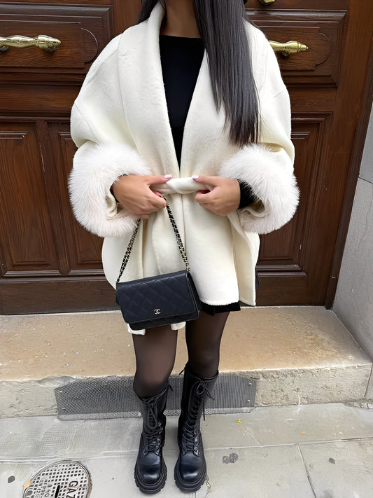 Armani - Elegante e stiloso cappotto lungo in pelliccia per donne