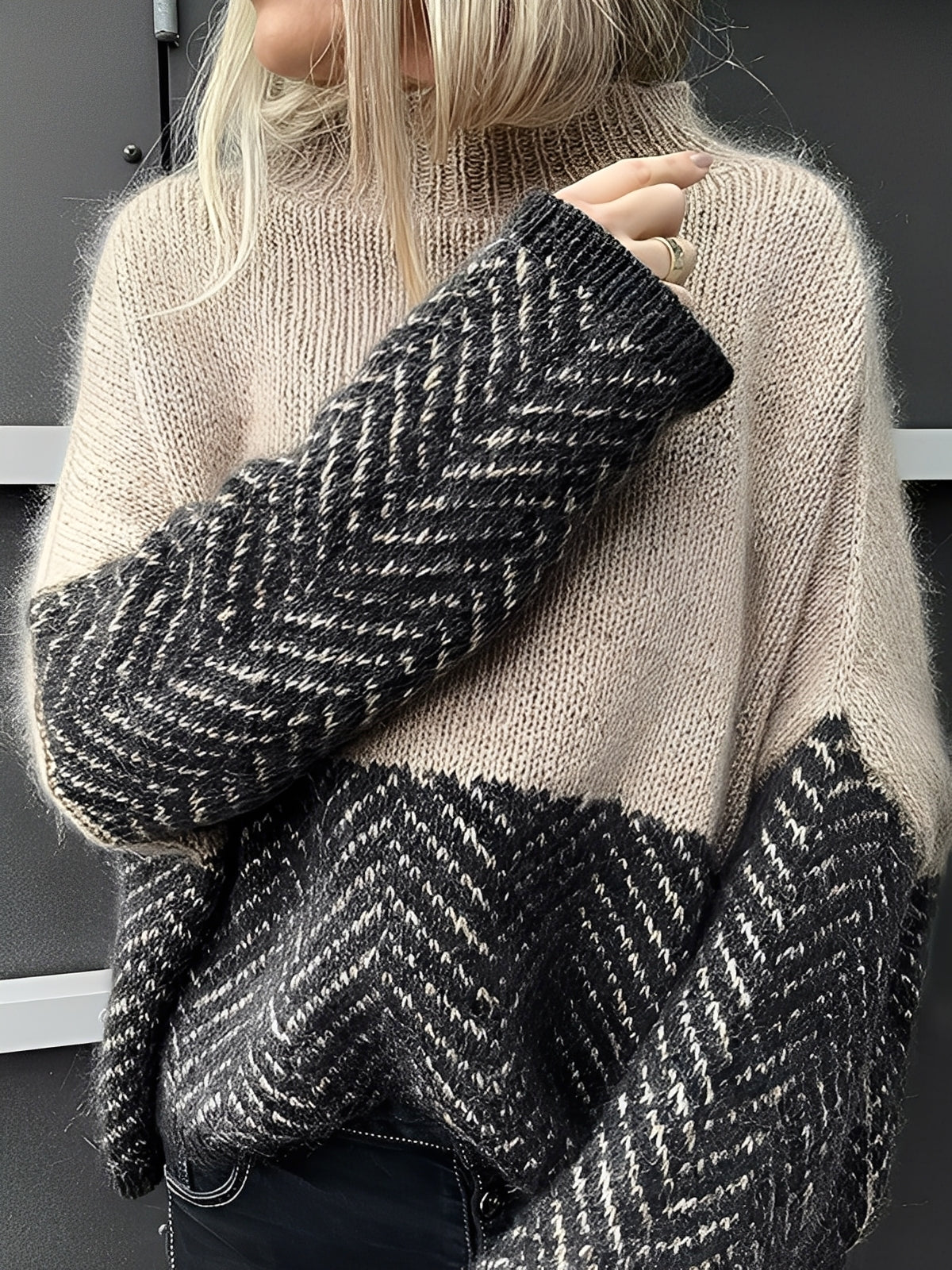 Giselle - Maglione elegante e colorato a collo alto per donne