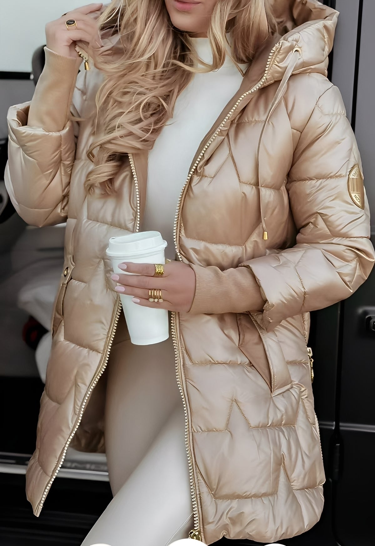 Georgina - Giacca a vento elegante con cappuccio per donne
