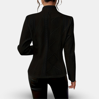 Liana – Blazer Elegante con Bottoni