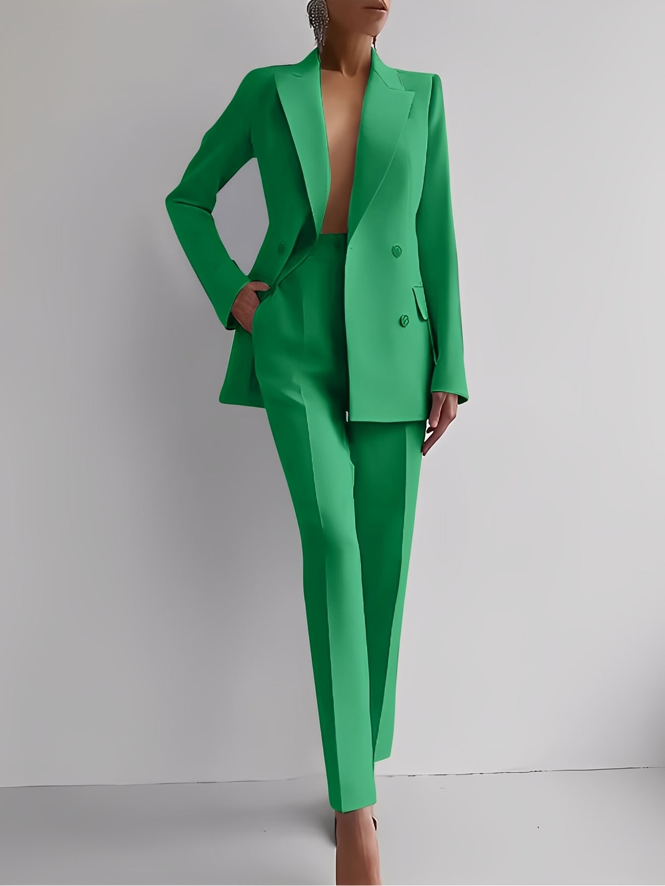 Nydia - Completo formale slim-fit di giacca e pantaloni per donne