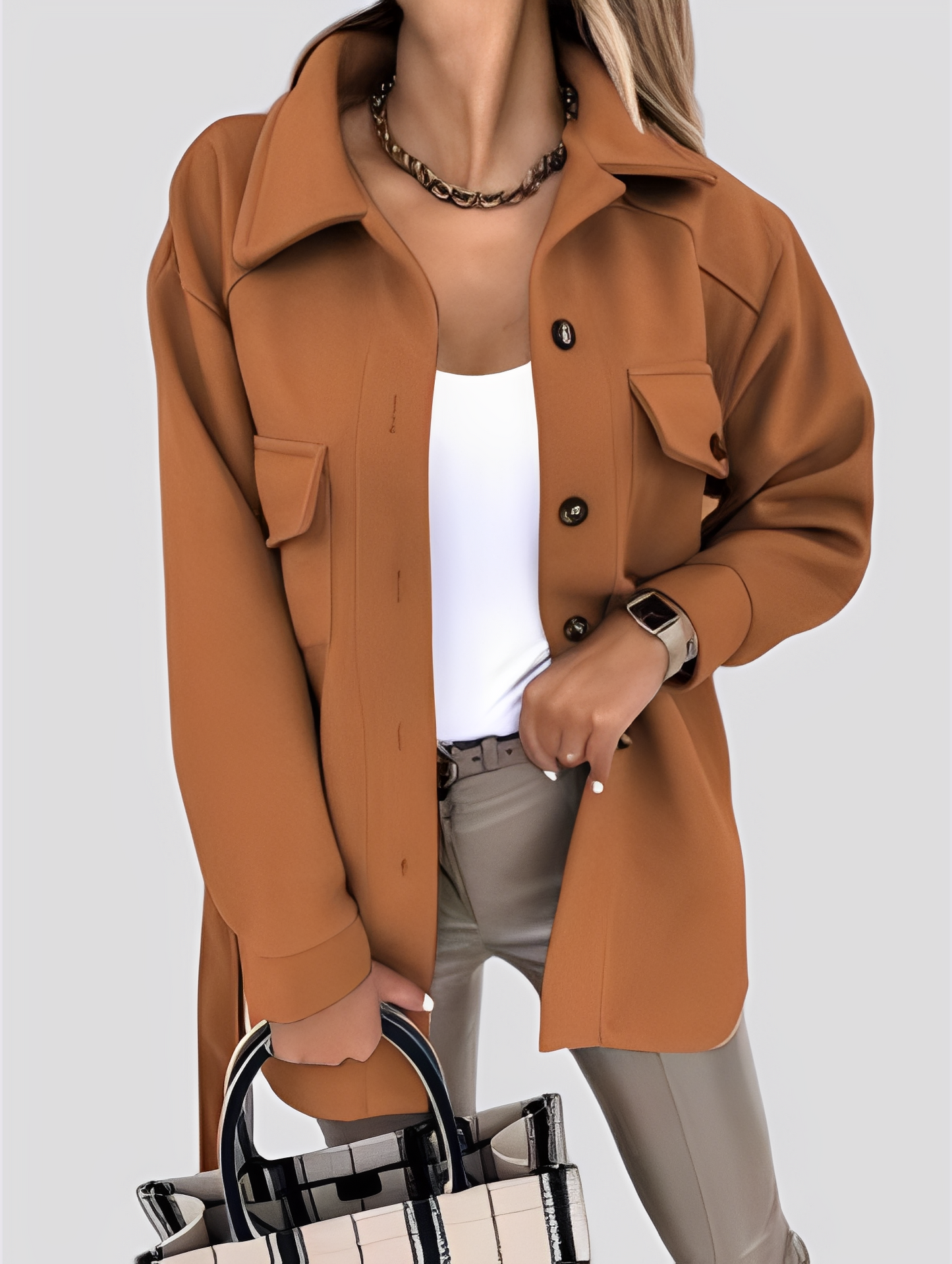 Tiffanie - Giacca moderna e leggera di lana con colletto a revers per donna