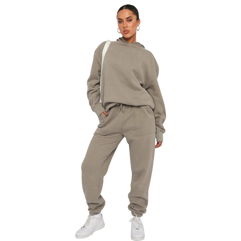 Minerva - Completo casual con cappuccio per donne