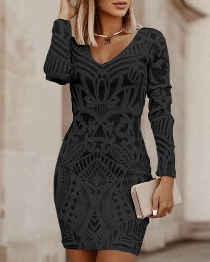 Adeline – Abito aderente corto con scollo a V