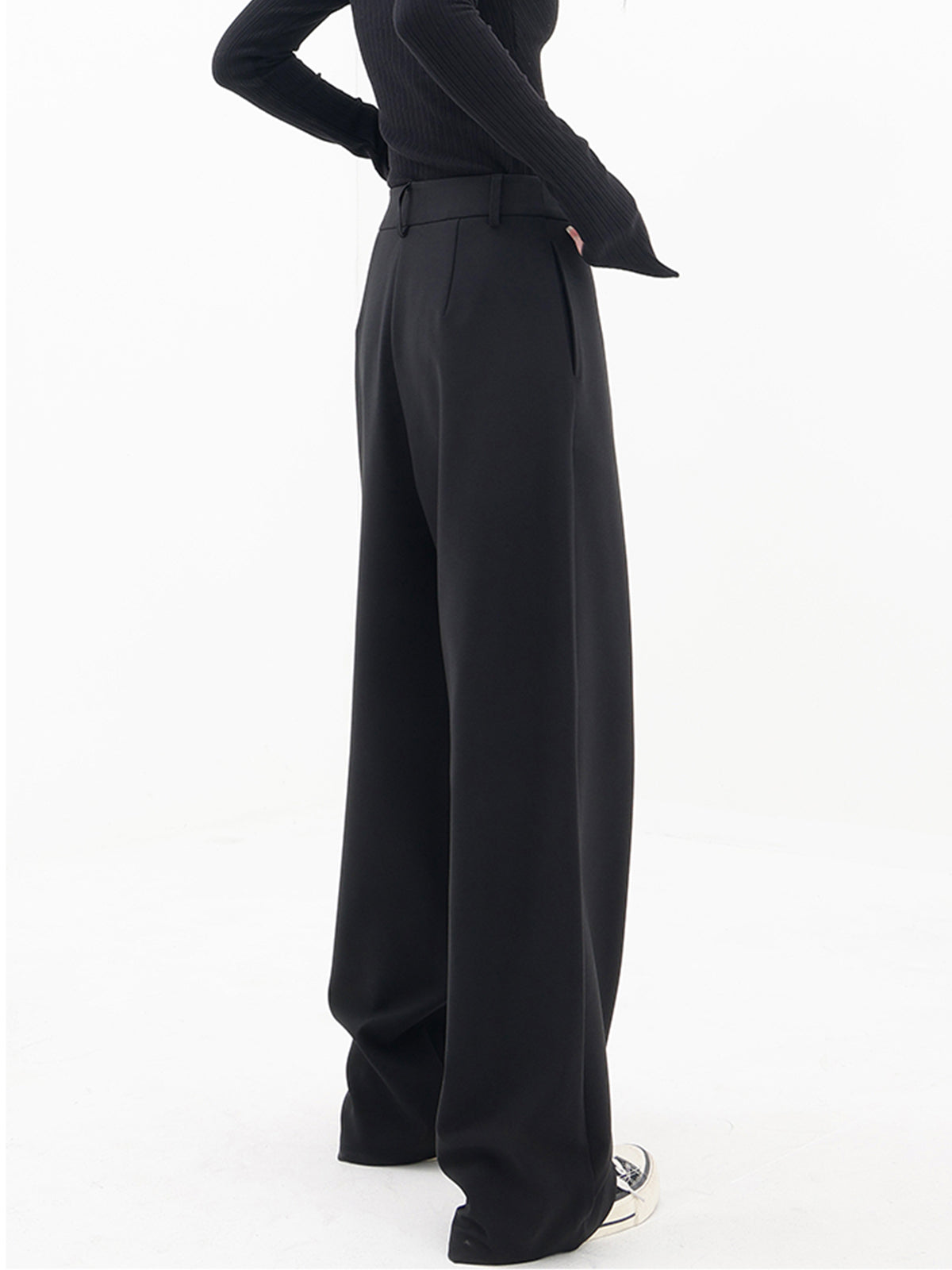 Thalia – Pantaloni Baggy Asimmetrici