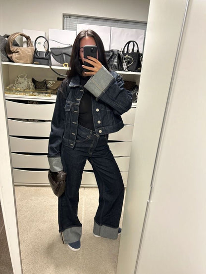 Clara – Set Denim con Giacca Trucker & Jeans a Vita Alta