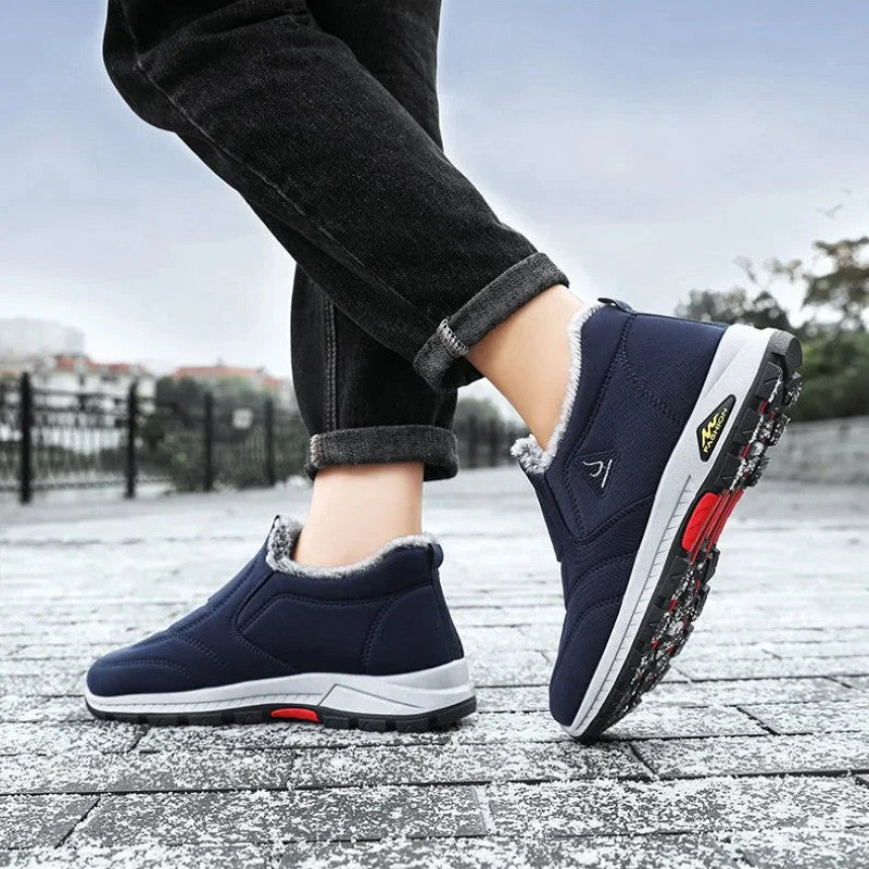 GripTrail – Sneaker da donna con suola in fleece antiscivolo