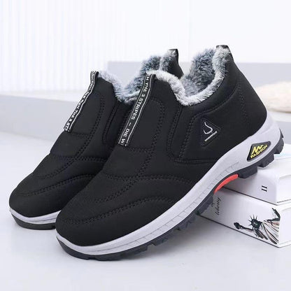 GripTrail – Sneaker da donna con suola in fleece antiscivolo