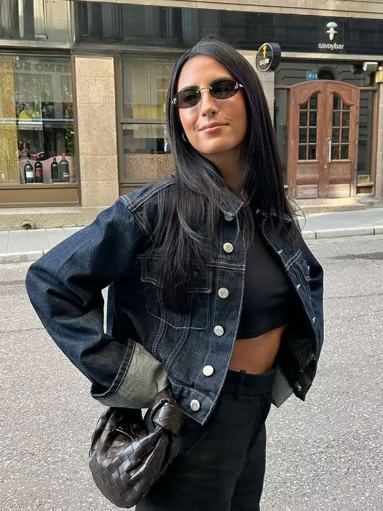 Clara – Set Denim con Giacca Trucker & Jeans a Vita Alta