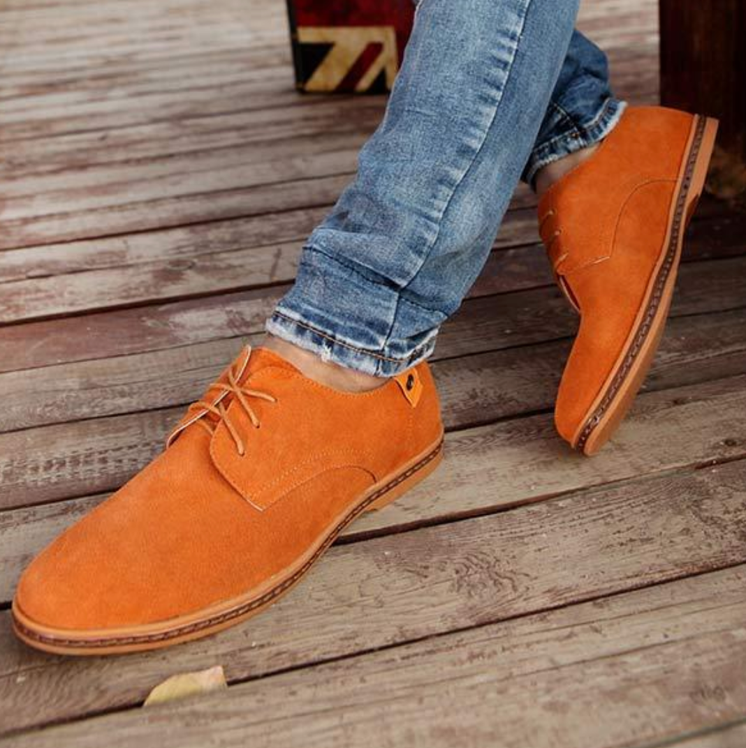 Maximo – Eleganza Classica in Pelle Scamosciata