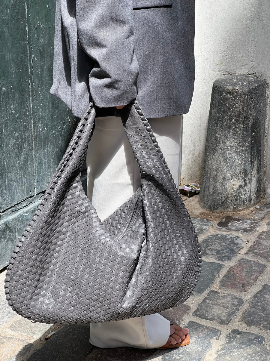 Borsa Intrecciata Trendy – Eleganza Stile per Ogni Giorno