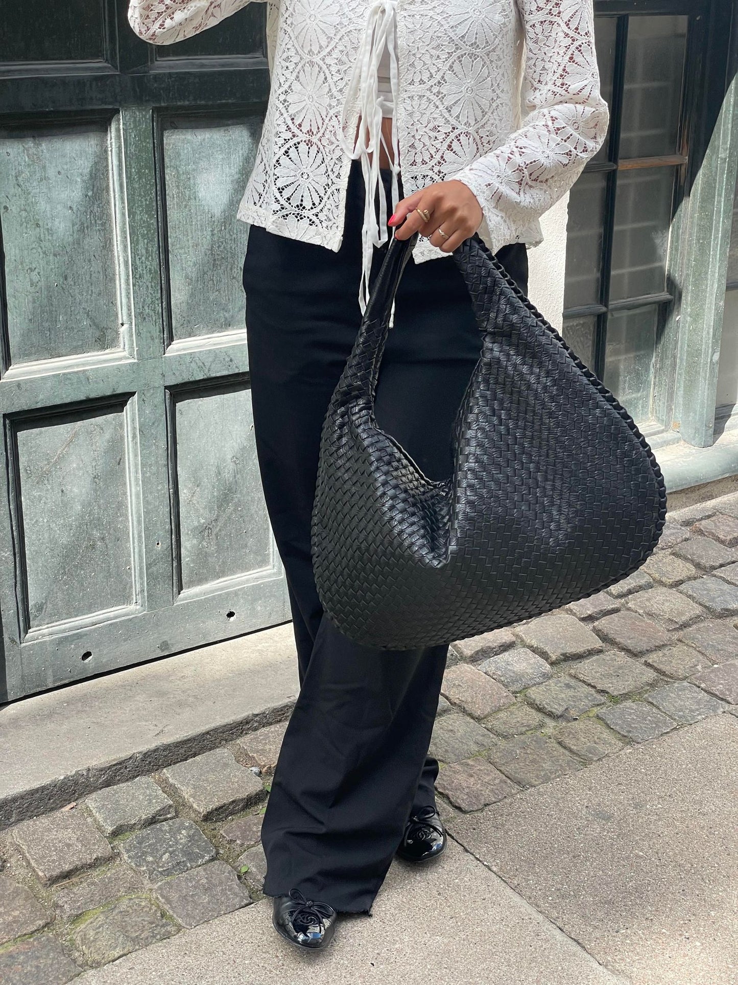 Borsa Intrecciata Trendy – Eleganza Stile per Ogni Giorno