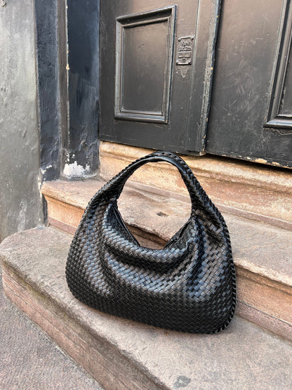 Borsa Intrecciata Trendy – Eleganza Stile per Ogni Giorno