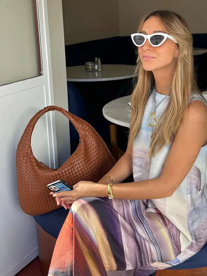 Borsa Intrecciata Trendy – Eleganza Stile per Ogni Giorno