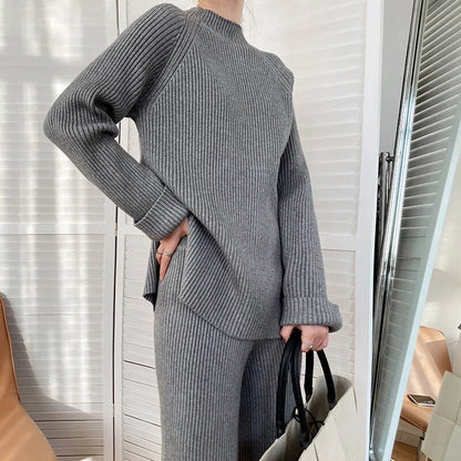 Elisa – Set in Maglia a Due Pezzi