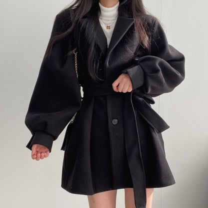 Penelope – Elegante Cappotto Corto