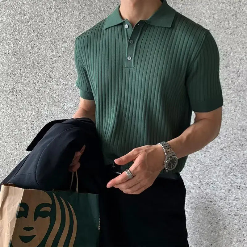 Leo – Polo Raffinata dallo Stile Senza Tempo