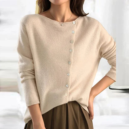 Zuri – Maglione Elegante con Bottoni
