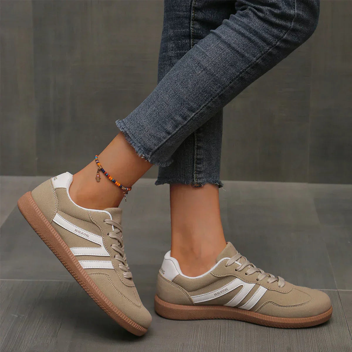 Lia – Eleganti Scarpe da Ginnastica per Donne