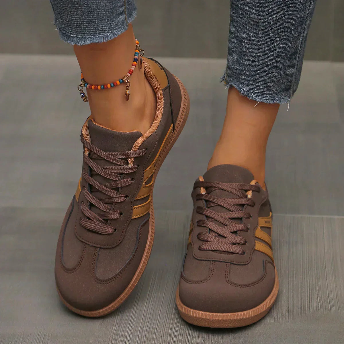 Lia – Eleganti Scarpe da Ginnastica per Donne