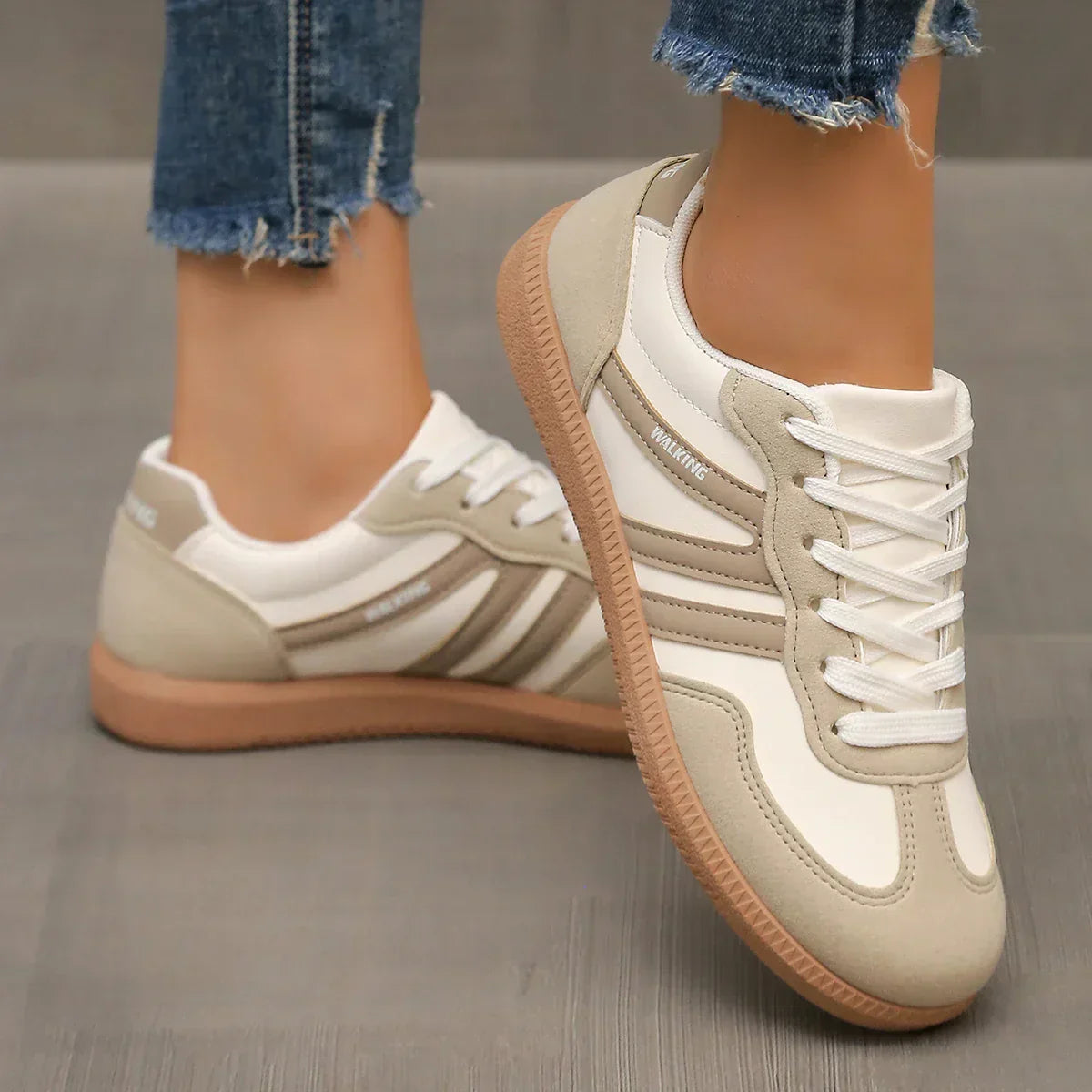 Lia – Eleganti Scarpe da Ginnastica per Donne